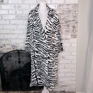 Victor Alfaro Collective Oversized Zebra Print Blazer Jacket Duster Animal Print